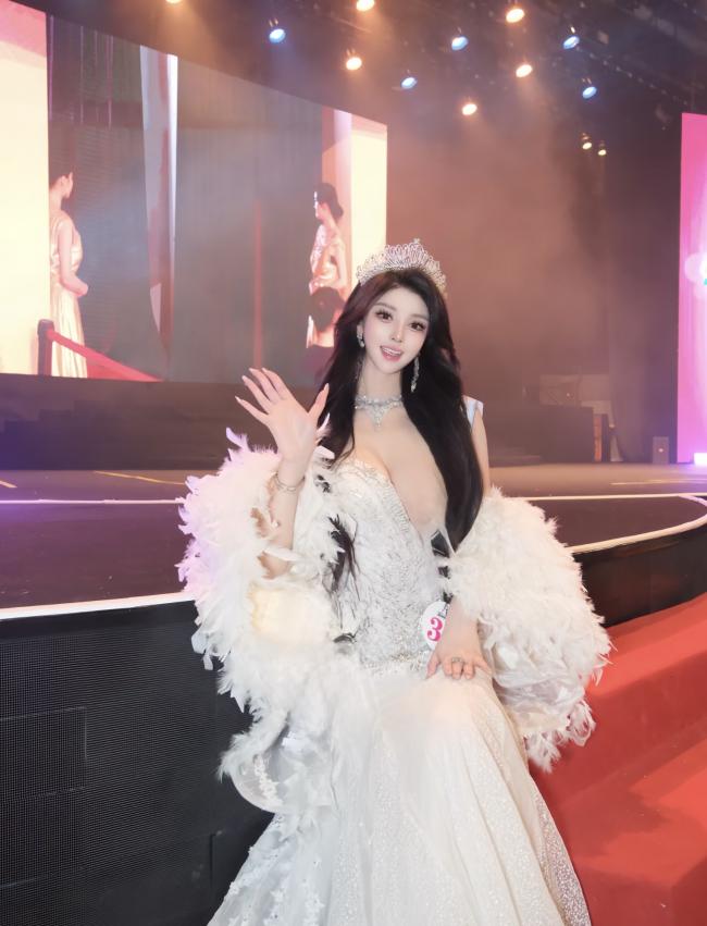 13姨名媛nunu服务店