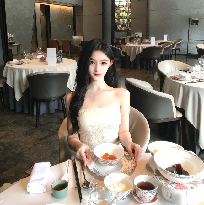 13姨名媛nunu服务店